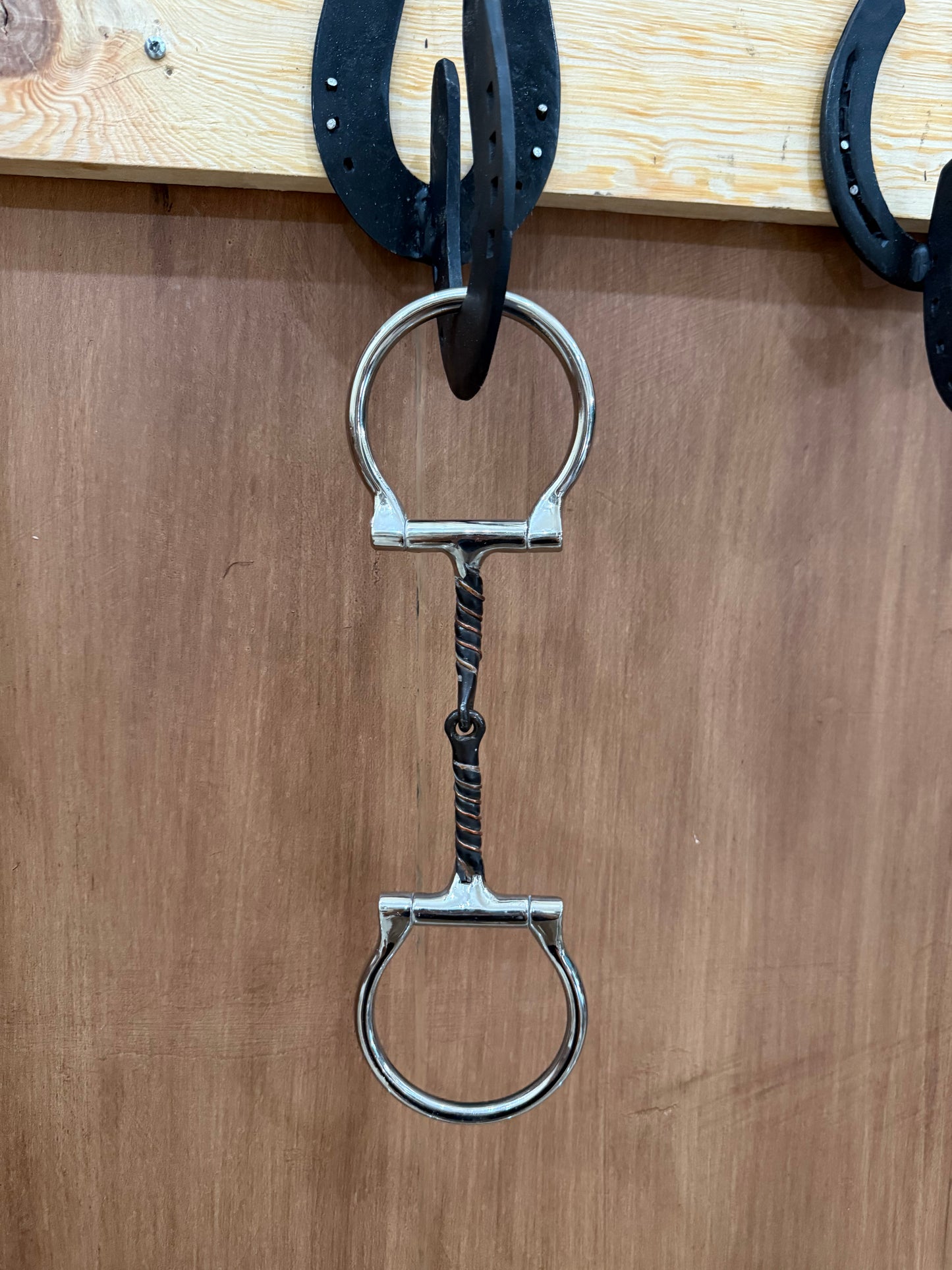 Snaffle bit D ring twisted copper wire