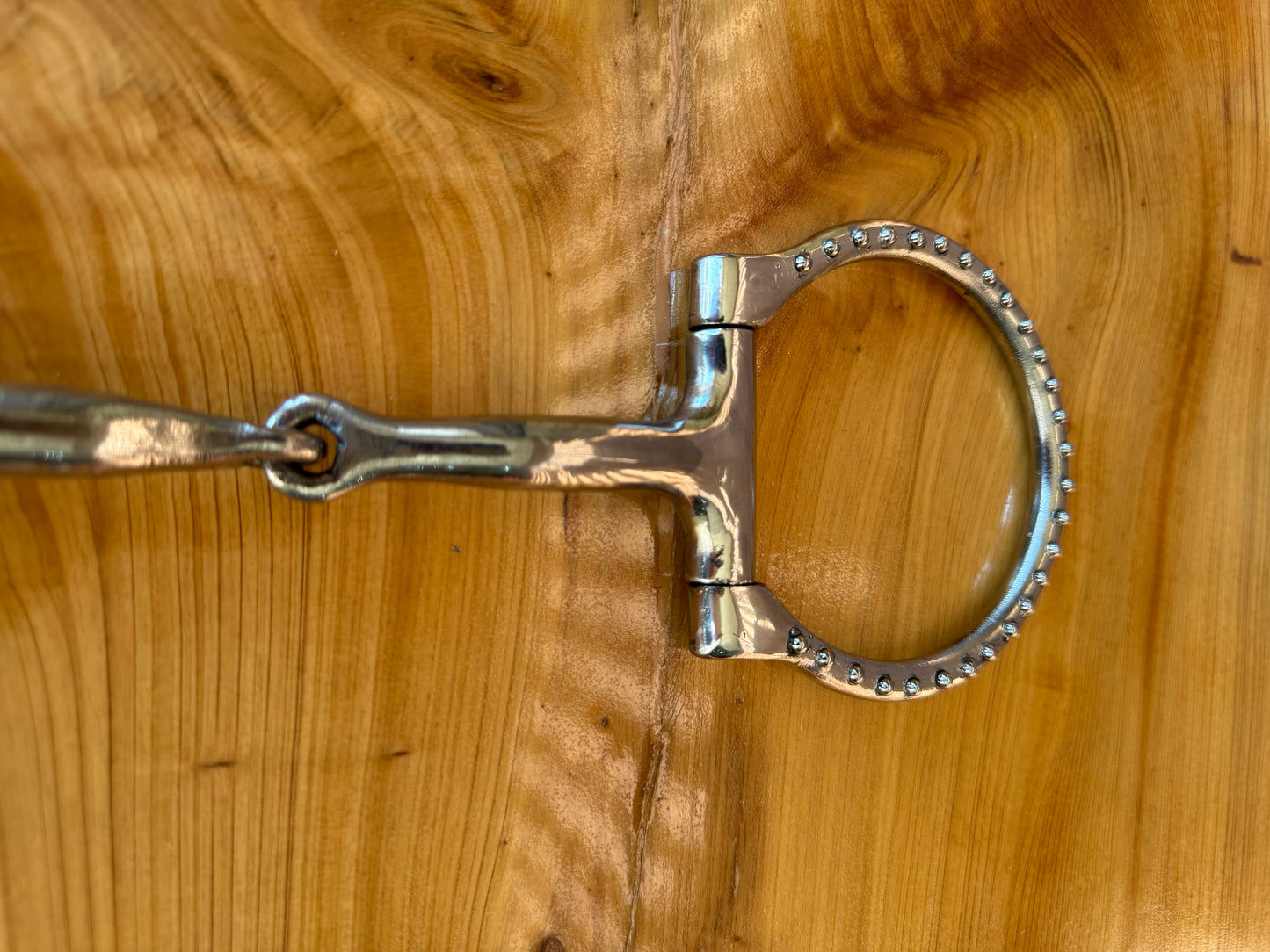 Snaffle bit D Ring- Beaded D-ring snaffle