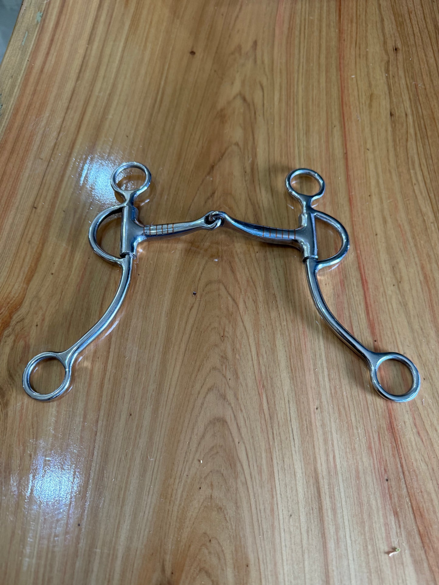 Horse breaking bit jointed mouth bit