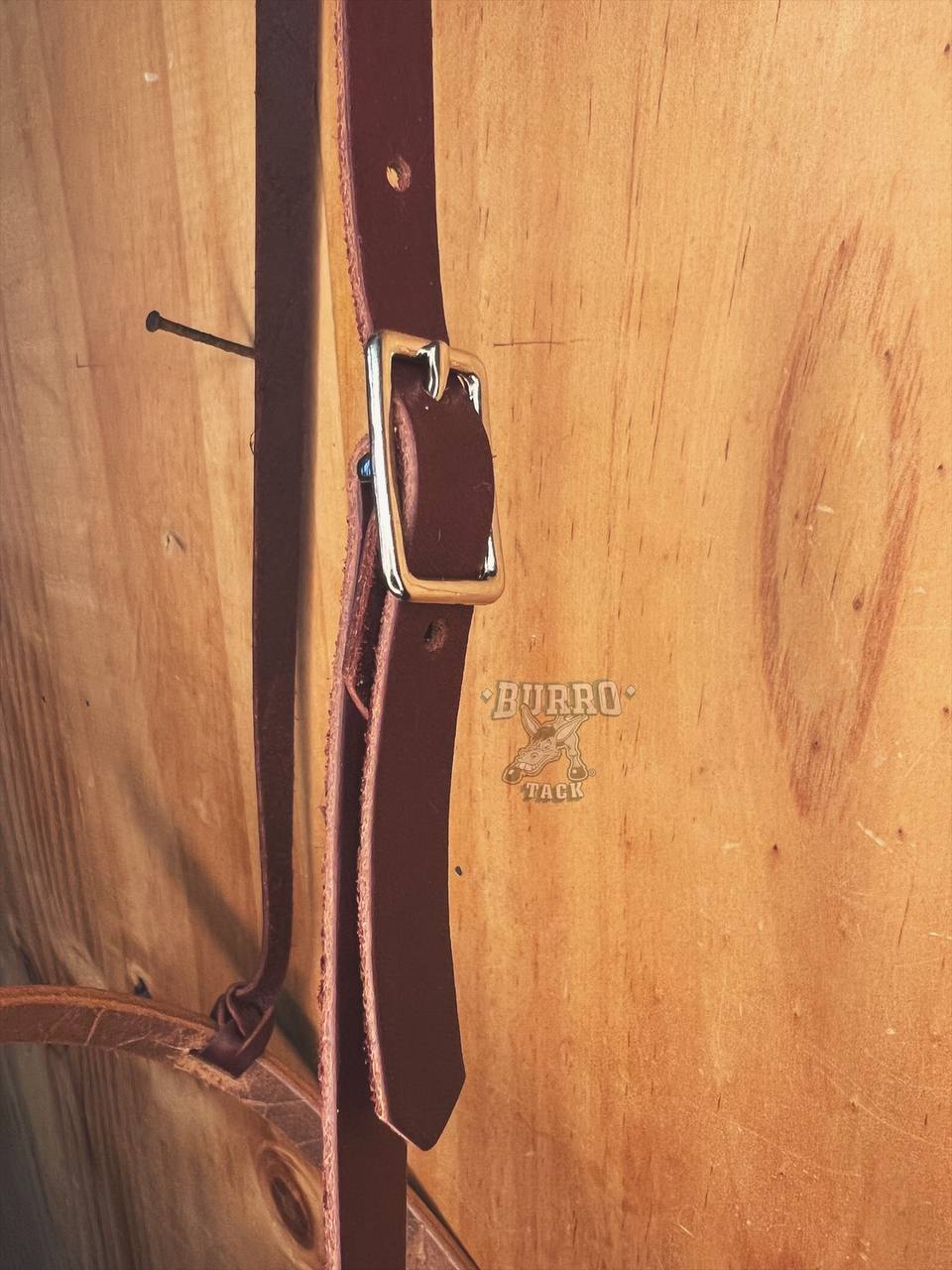 Cavesson 5/8" Cierrapicos