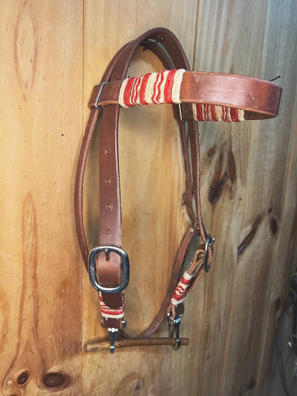 Browband spring snaps rawhide headstall