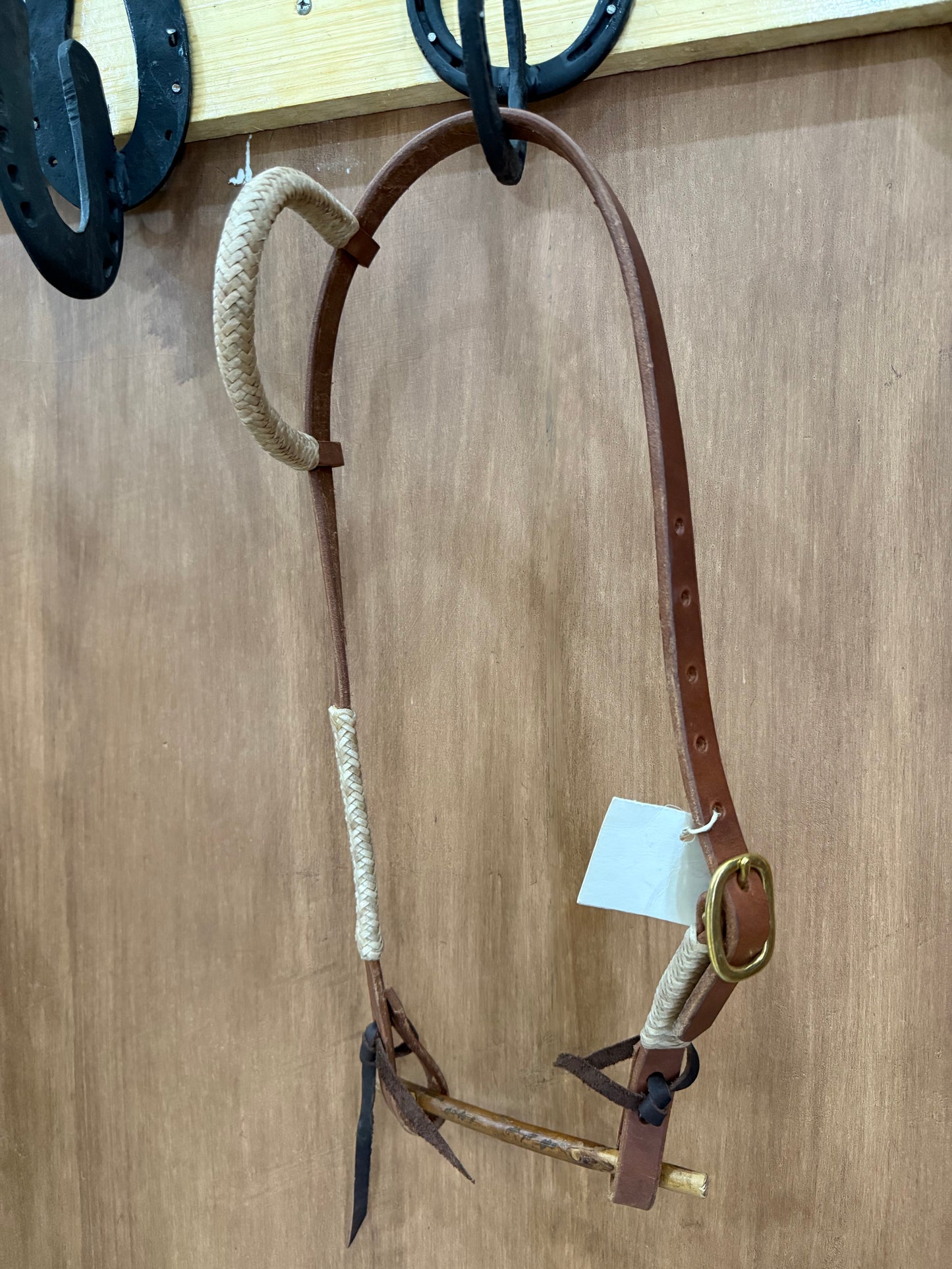 3/4” Classic one ear headstall with rawhide accents