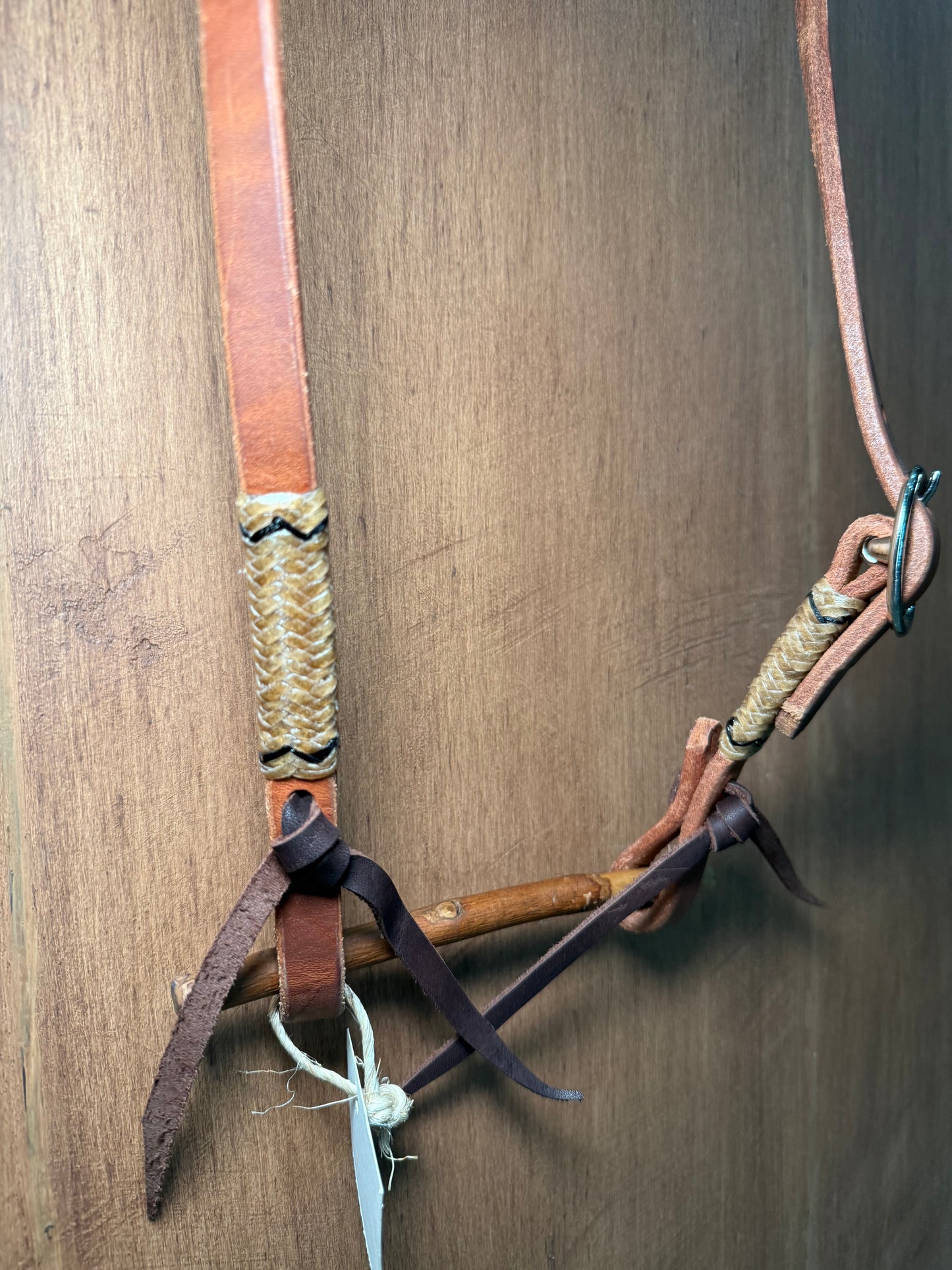 5/8 Classic One ear Headstall Hand-braided rawhide details