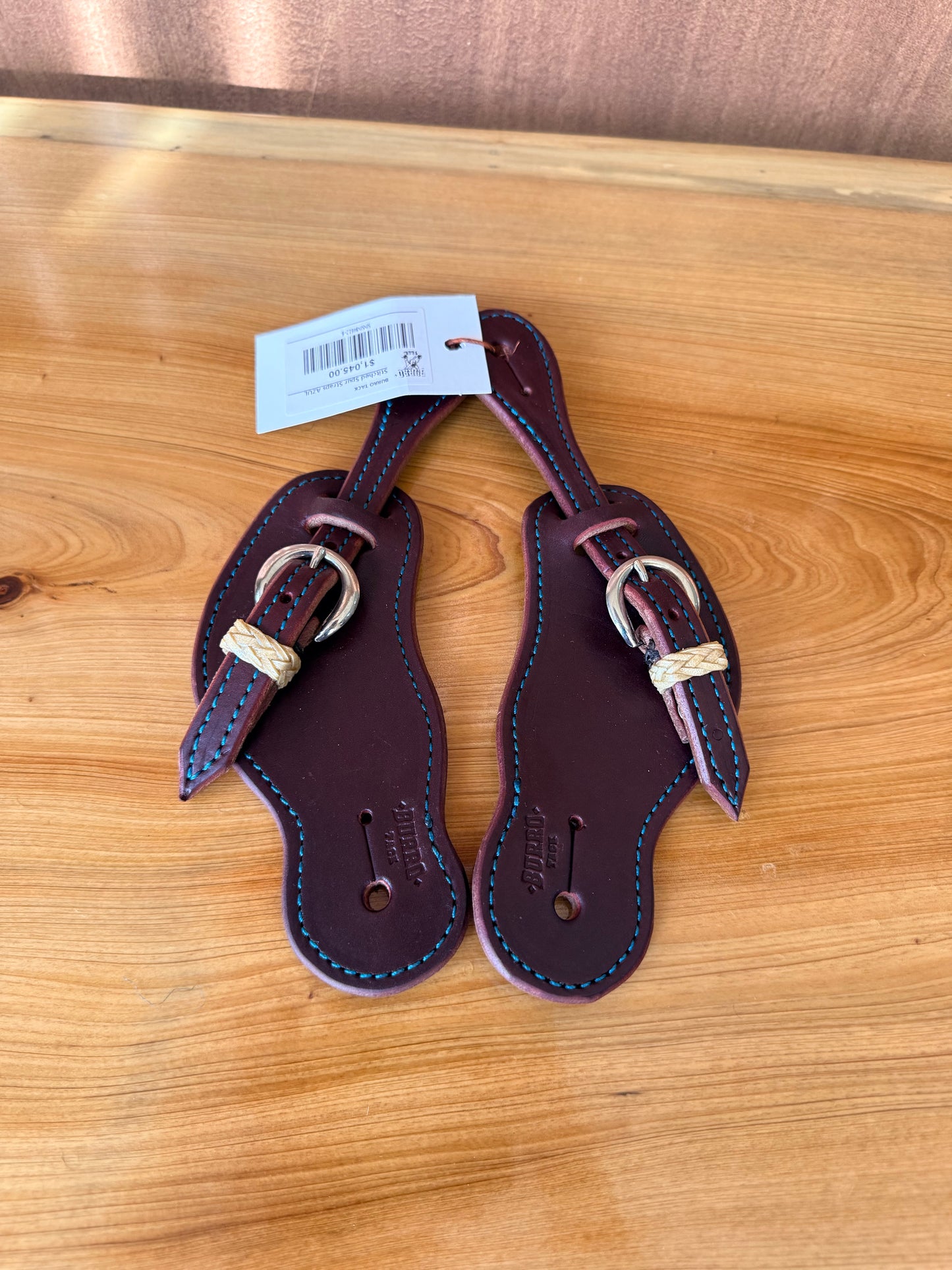 Colored stitched spurs straps