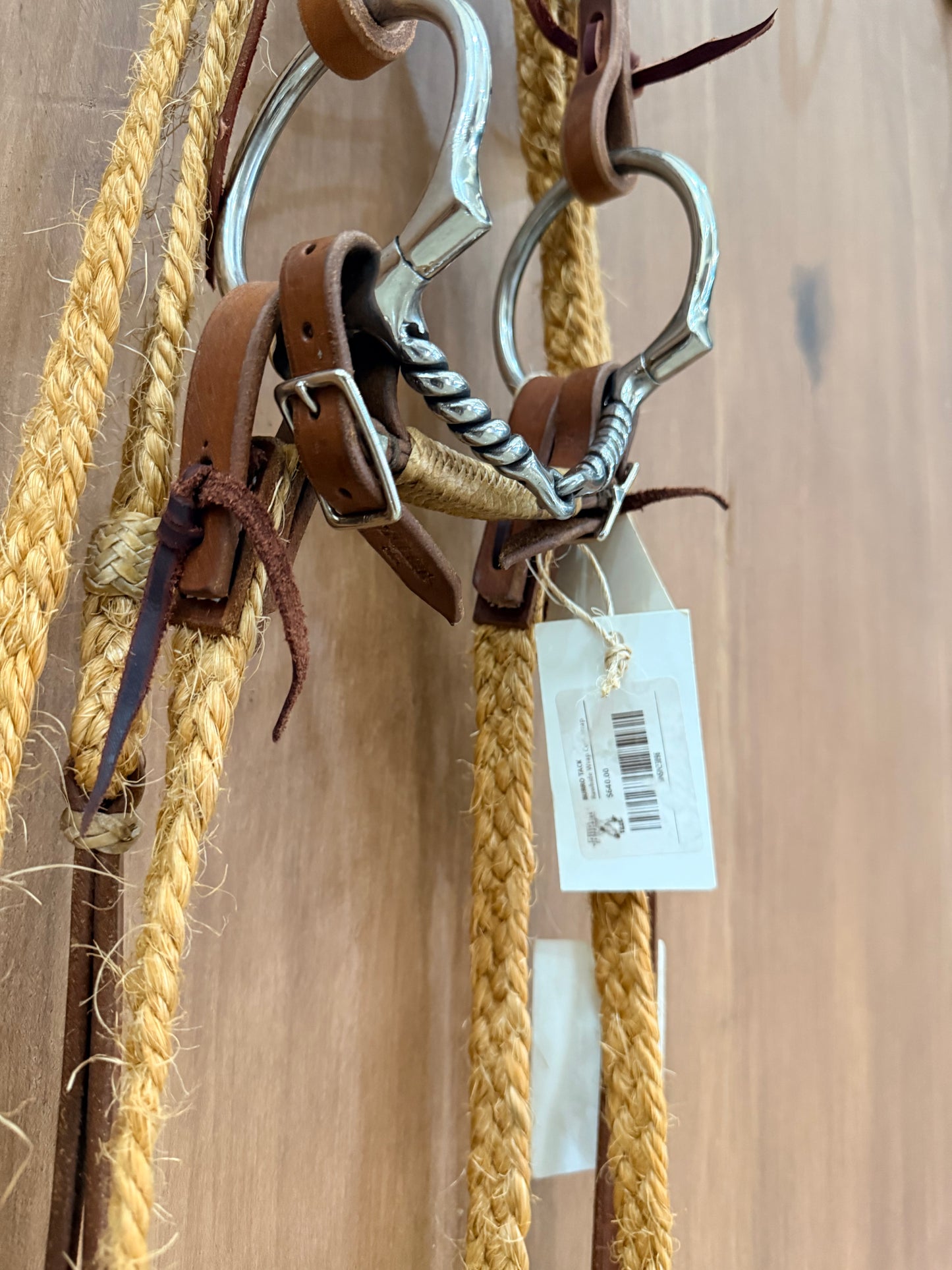 Snaffle torcido con riendas mecate
