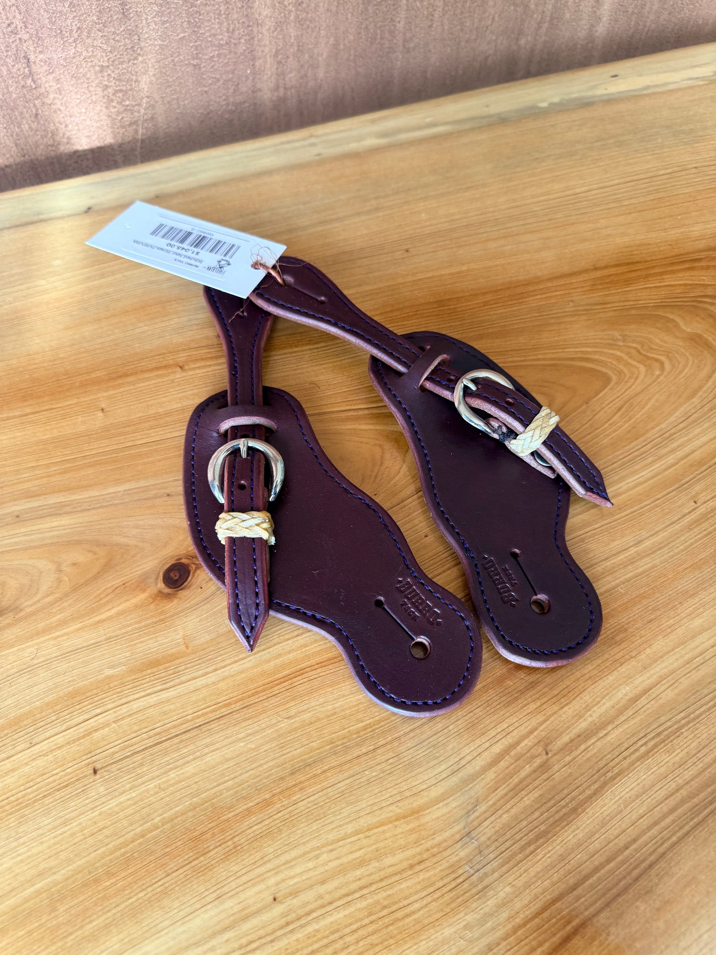 Colored stitched spurs straps