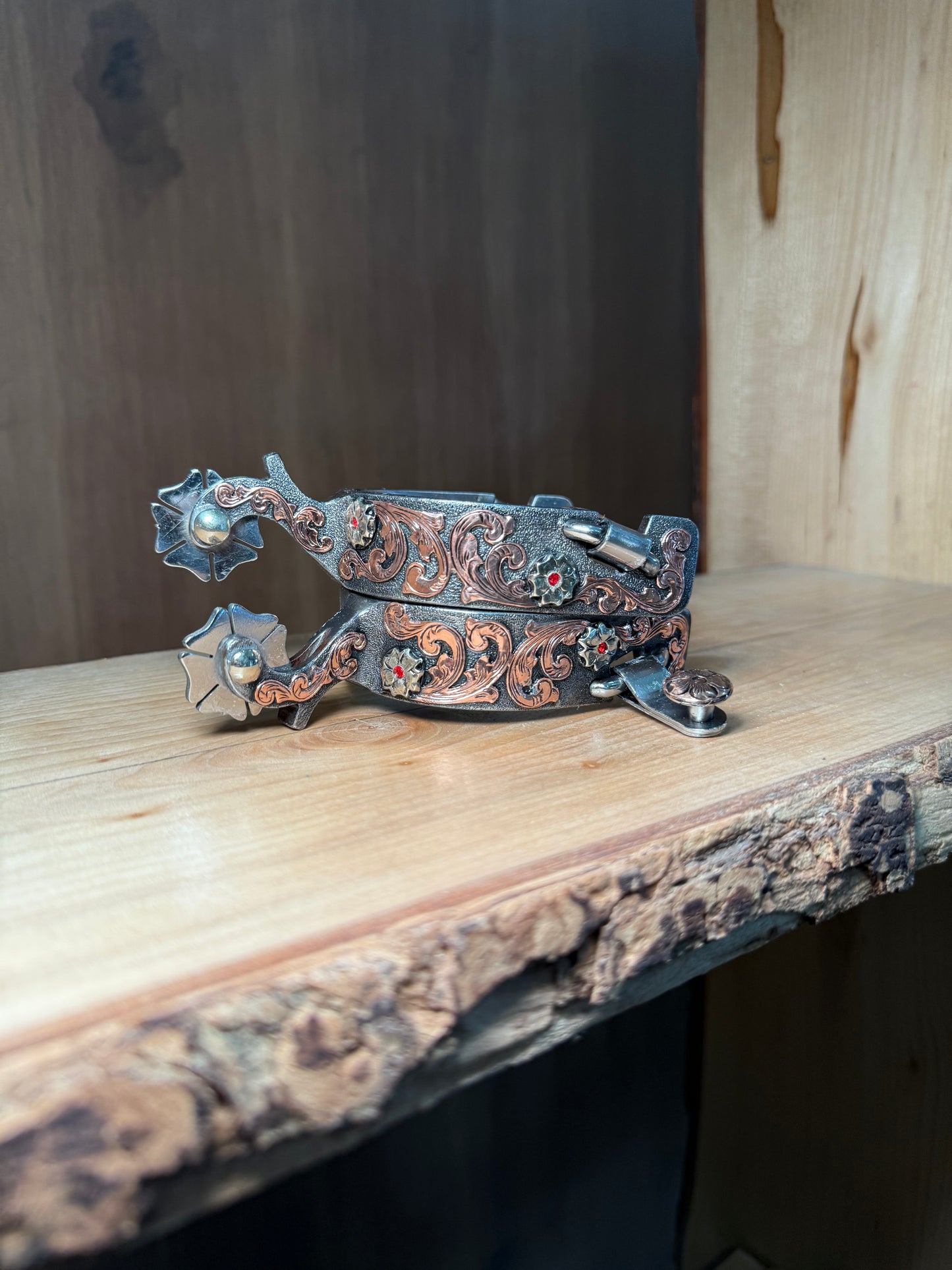 Ladies spurs 6 clover concho