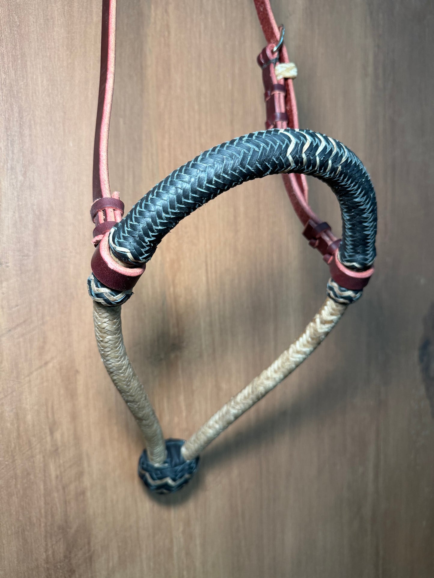 Black rawhide braided bosal 5/8” with natural accents and leather headstall