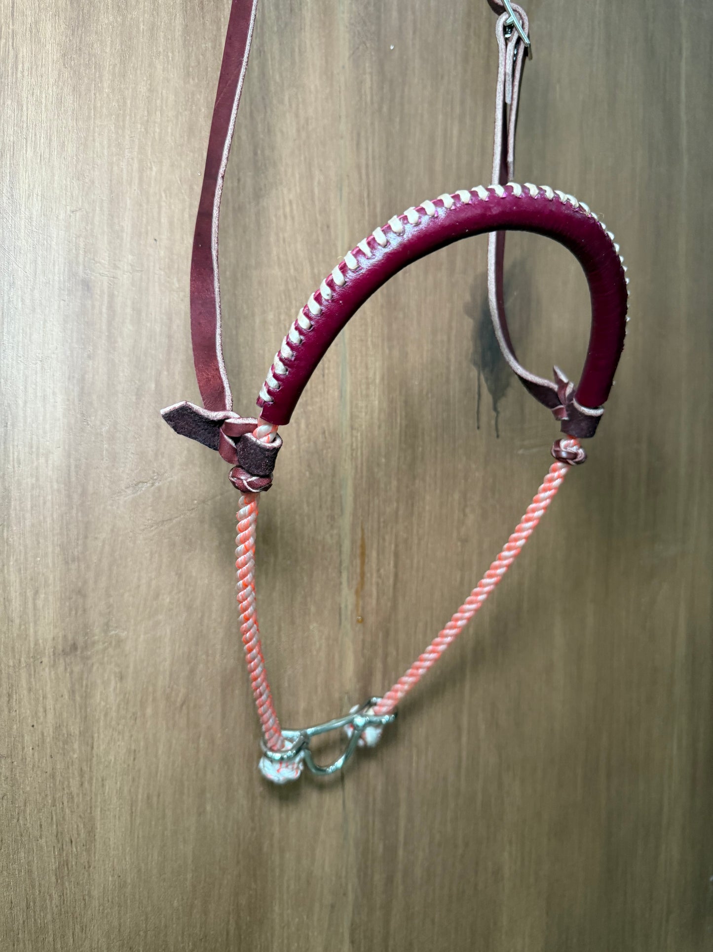 Colored rope noseband