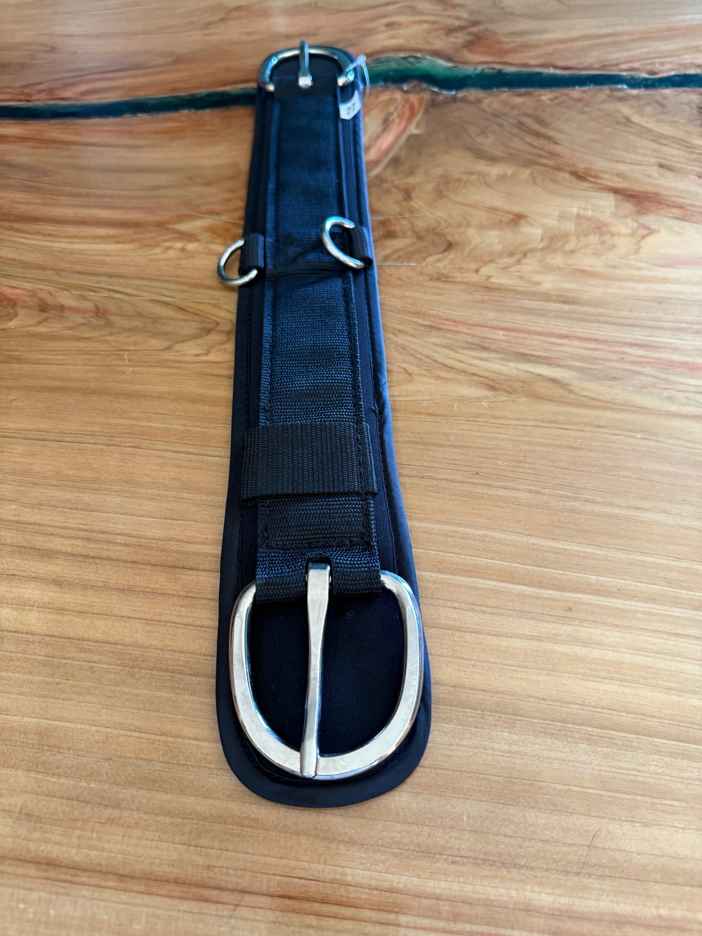 Neoprene pony cinch