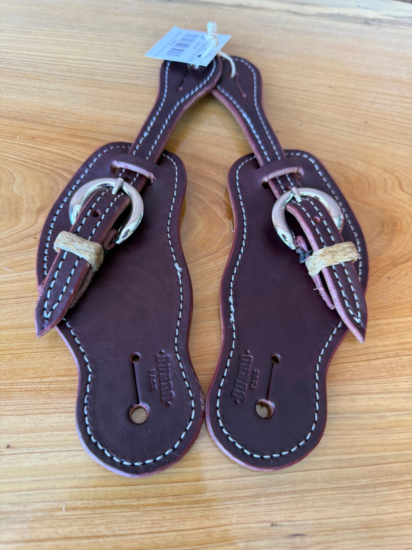Colored stitched spurs straps