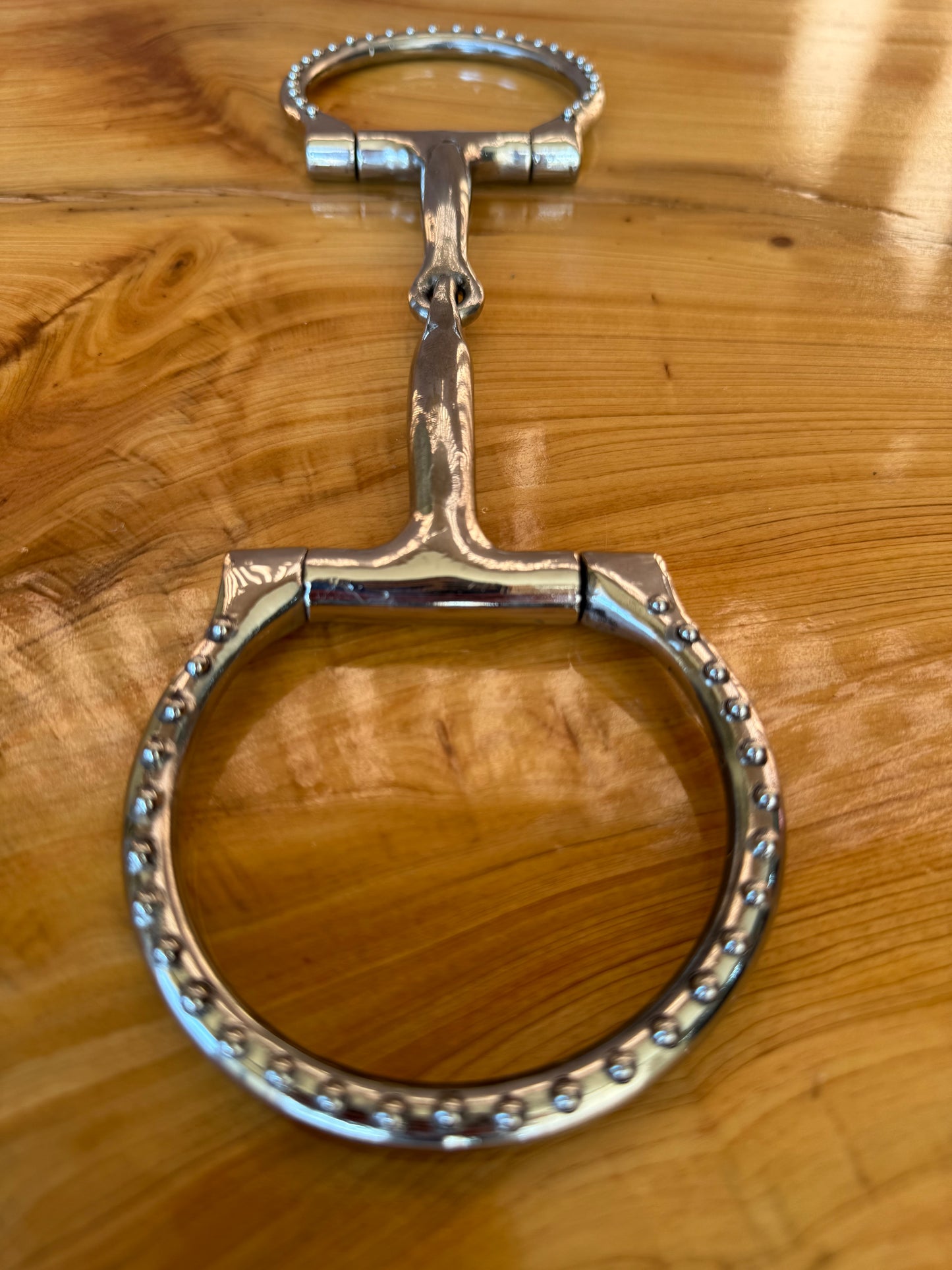 Snaffle bit D Ring- Beaded D-ring snaffle