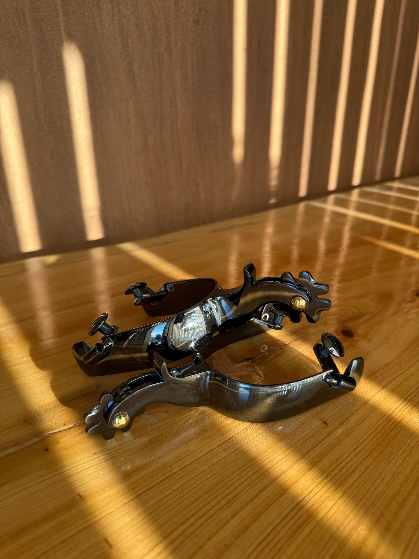 Men’s Blackened Steel Long Shank Western Spurs
