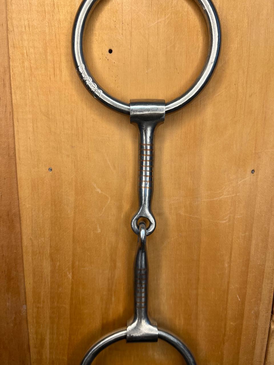 Snaffle O ring bit