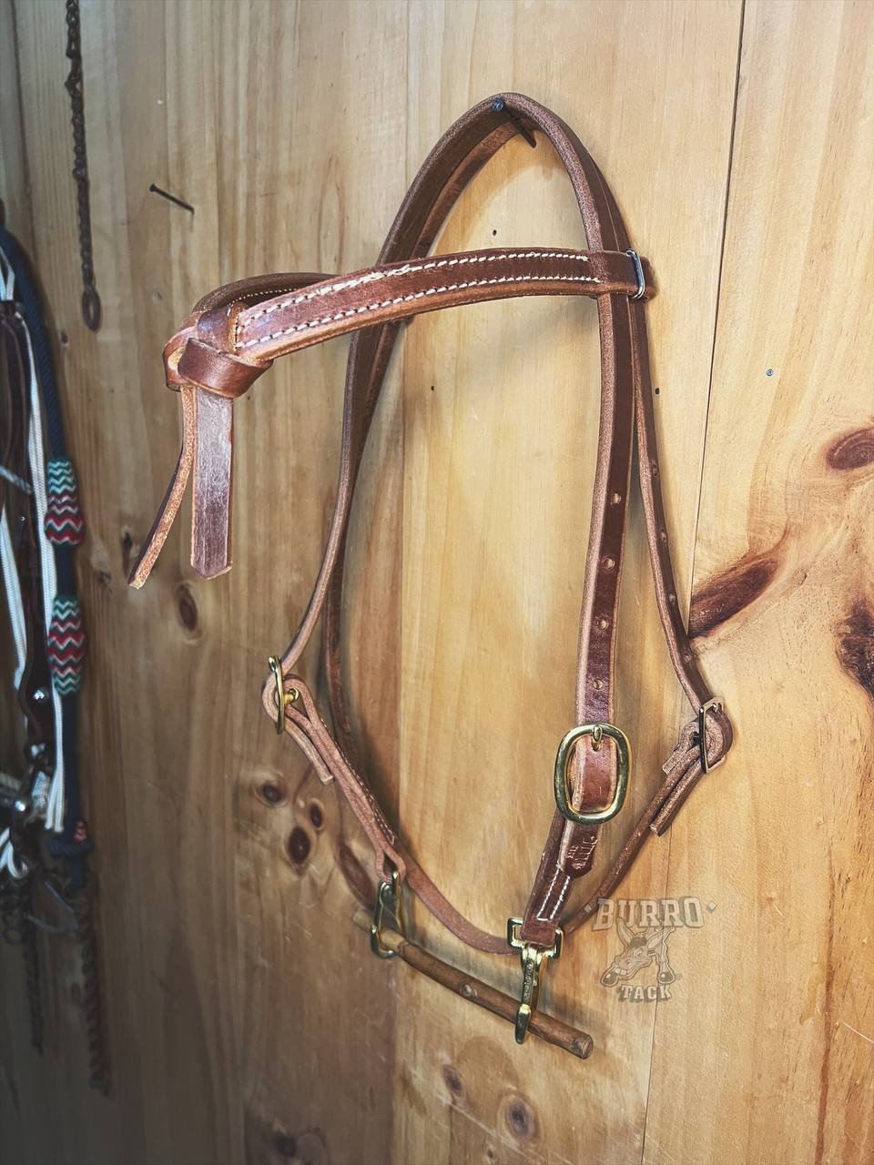 Crossover headstall