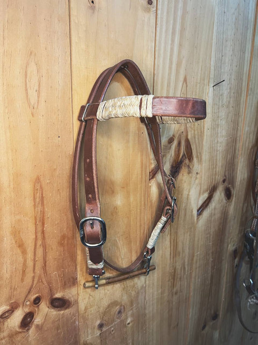 Browband spring snaps rawhide headstall