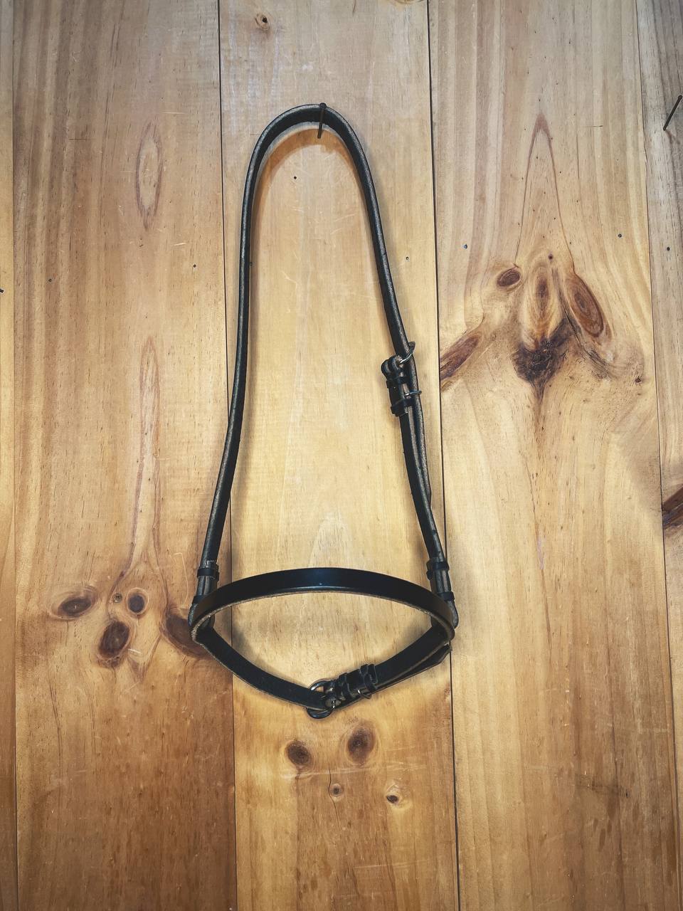 Tough 1 Rolled Harness Leather Cavesson